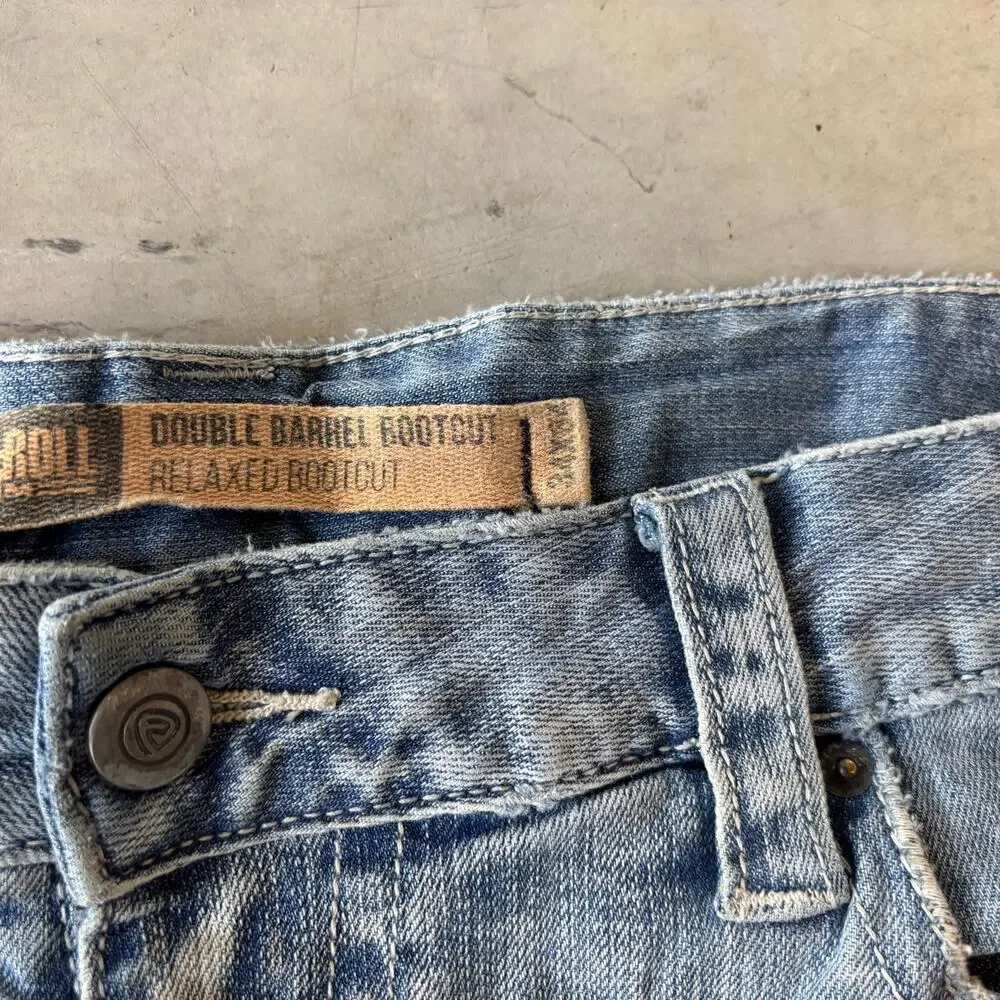 y2k lightwashed distressed flared bootcut jeans